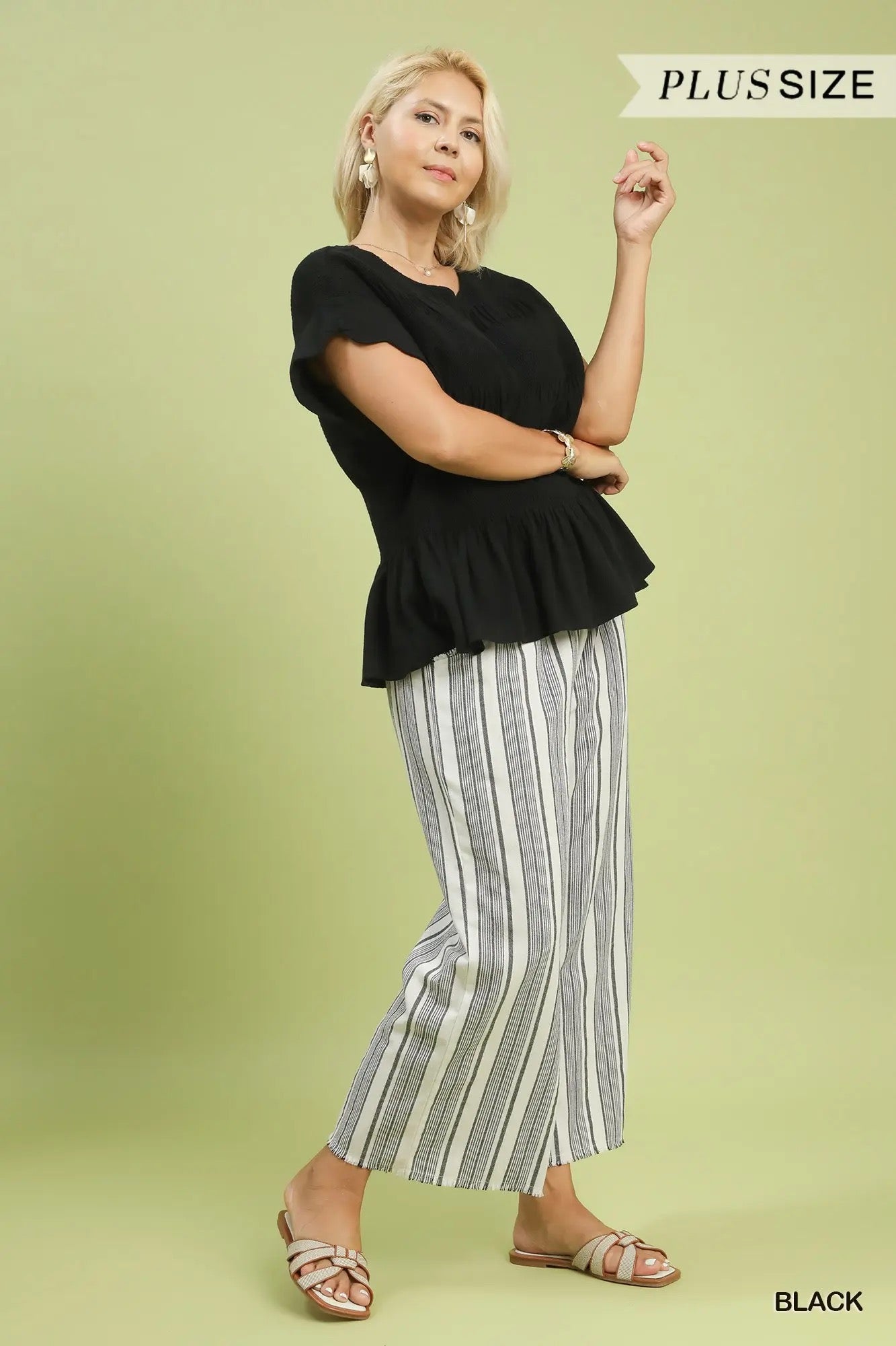 Mary Jane Curvy Top