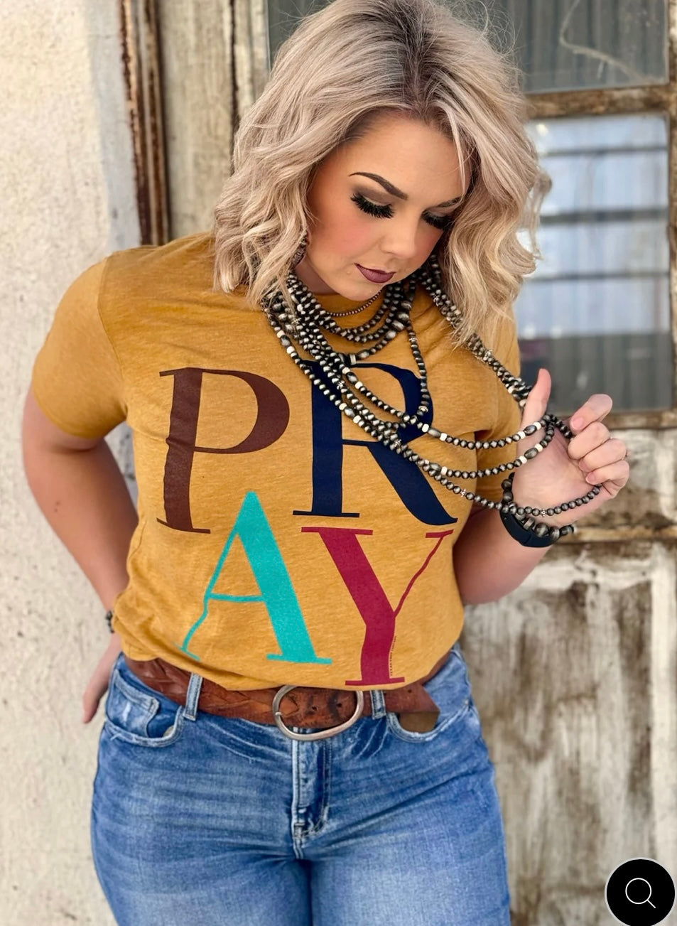 PRAY Graphic Tee