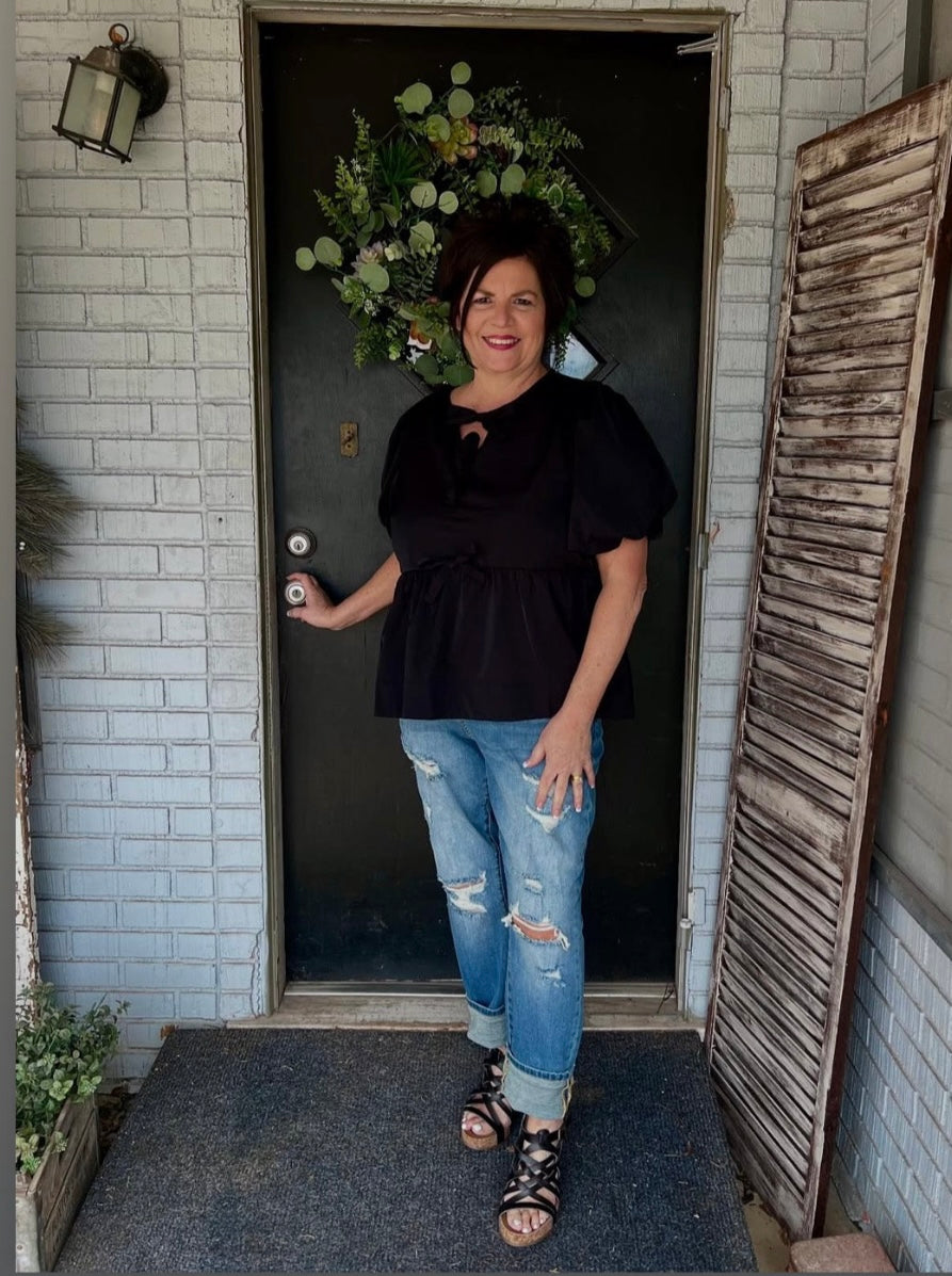 Judy Blue Amelia Curvy Distressed Jeans