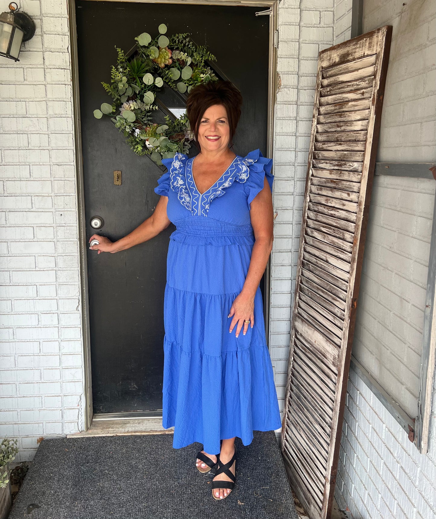Vera’s Tiered Curvy Dress