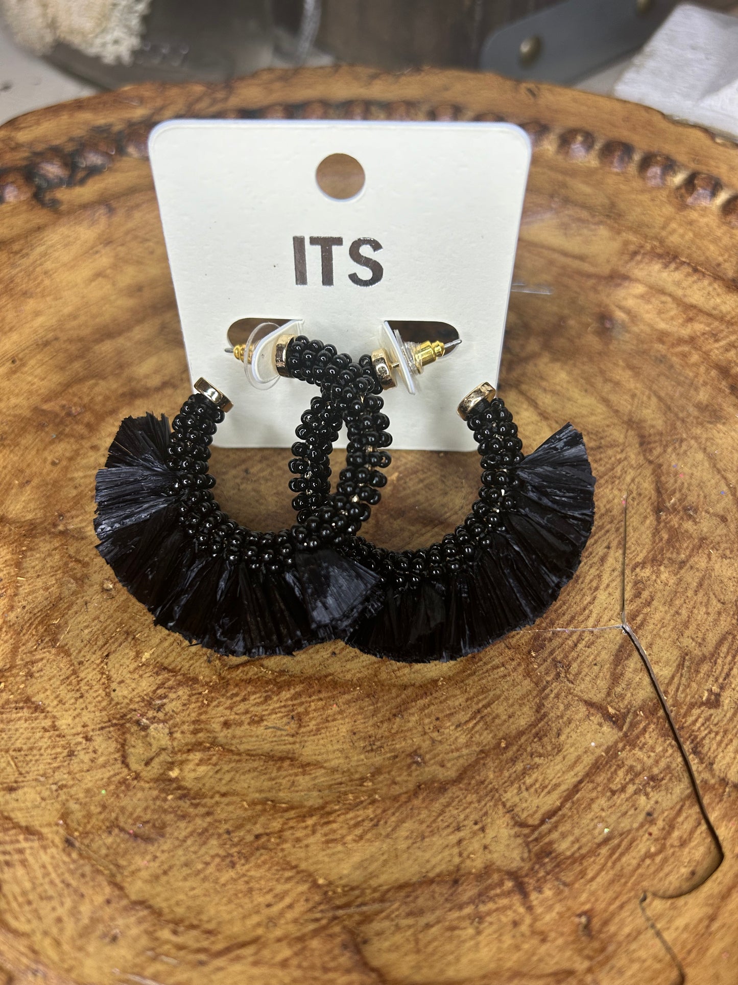 Amelia Hoop Earrings