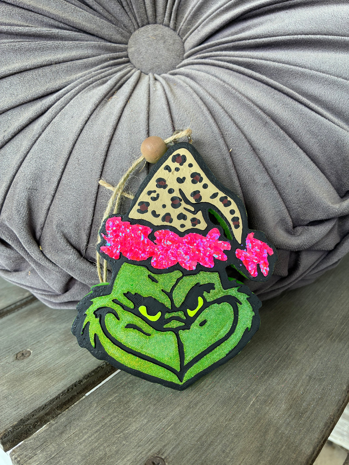 Grinch Leopard Freshie