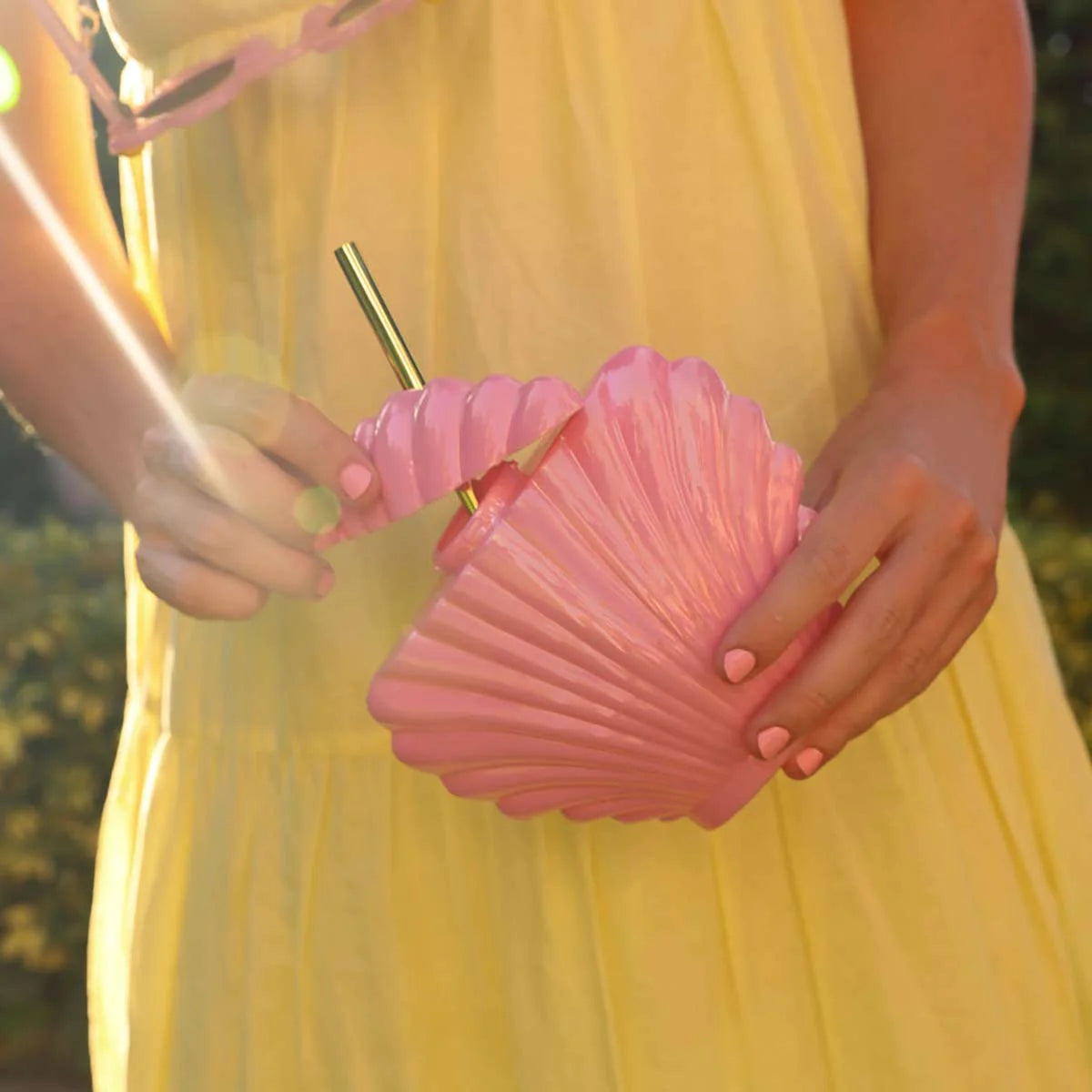 Shell-ebrate Sipper