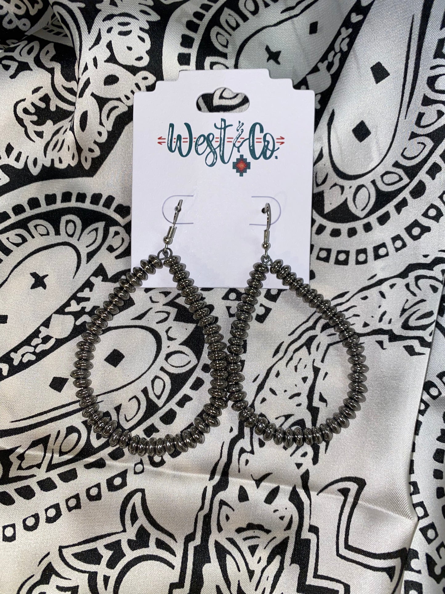 Navajo Pearl Earrings