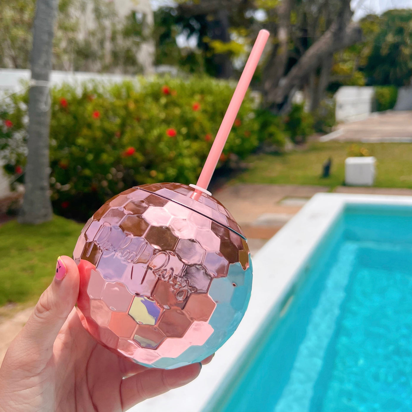 Disco Sipper