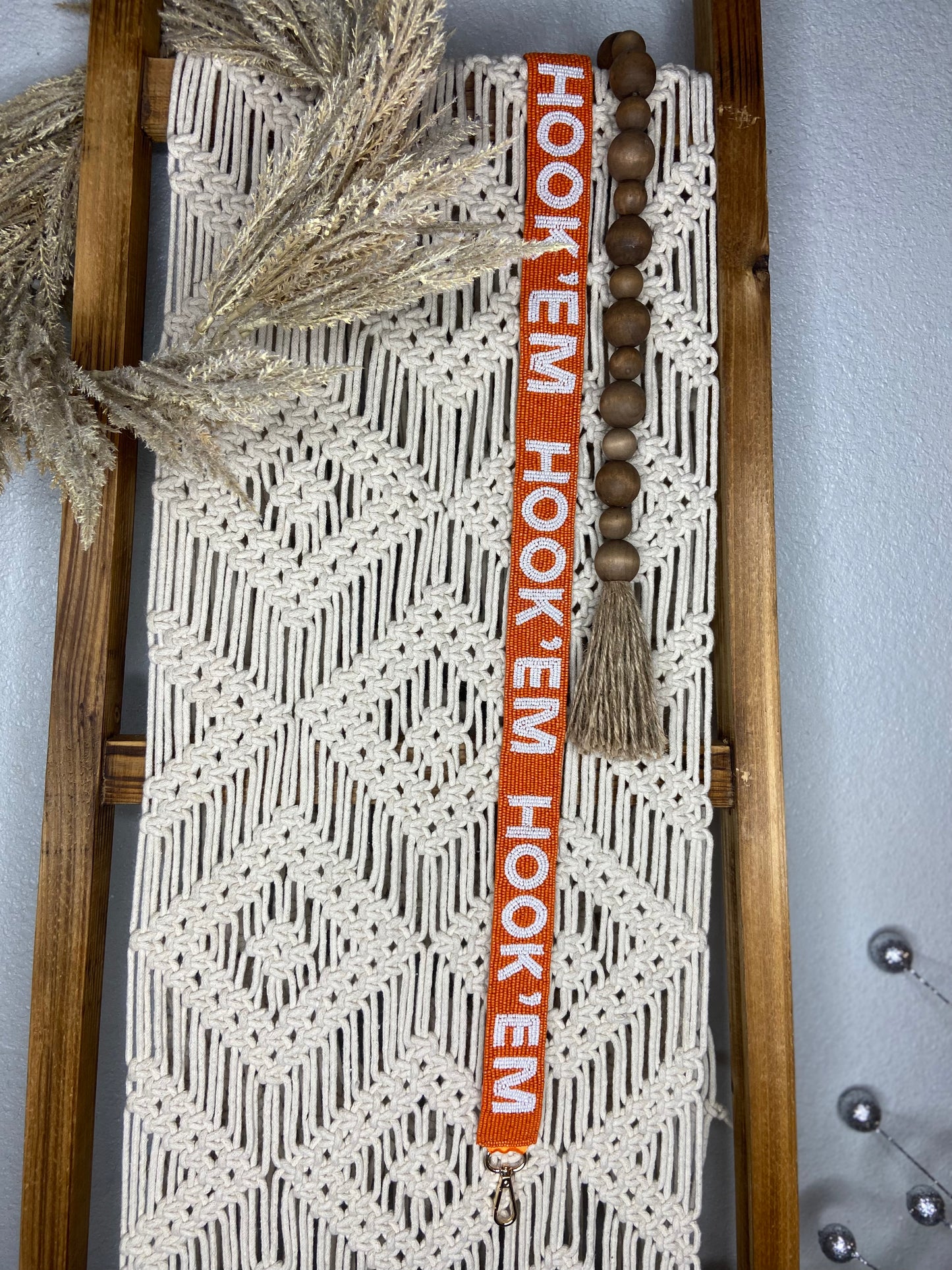 Hook’em Beaded Purse Strap