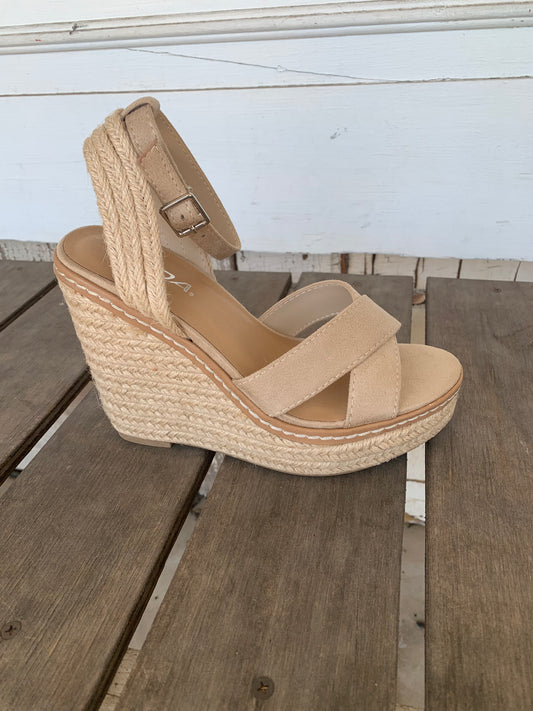 Basset Wedges