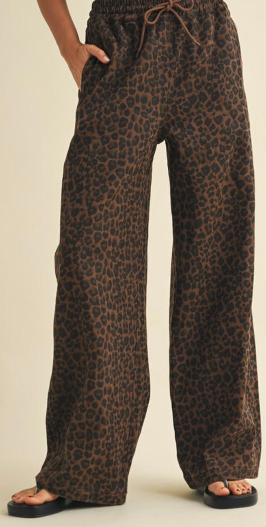 Leopard Print Wide Denim Pants
