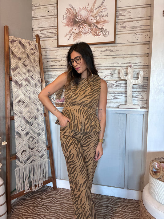 Zoe Zebra top