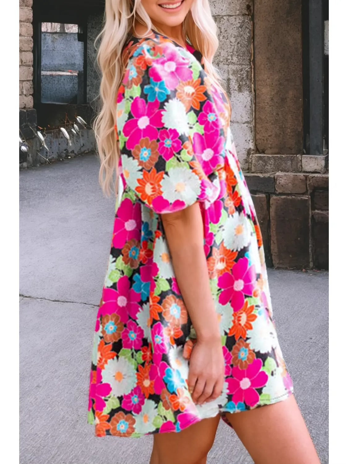 Floral Print Square Neck Short Puff
Sleeve Dress