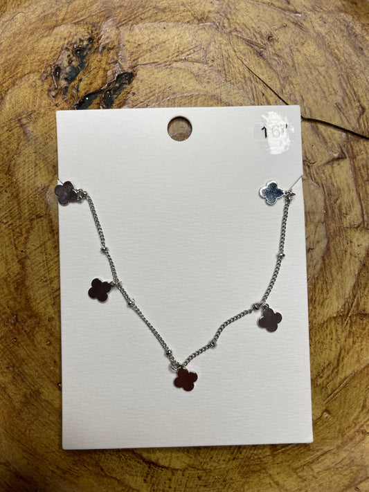 Clove Necklace