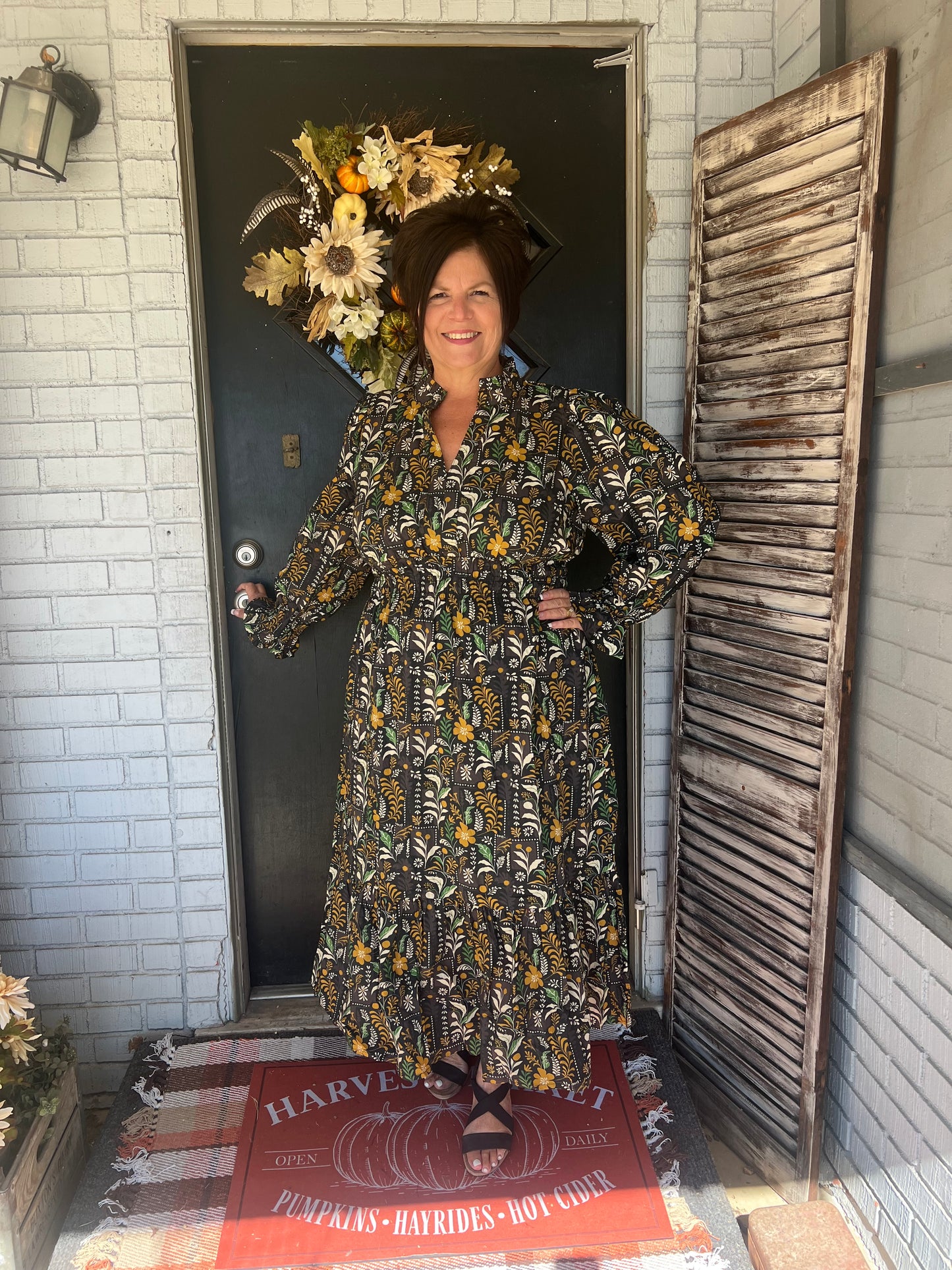 Smocked Waist Floral Curvy Dress