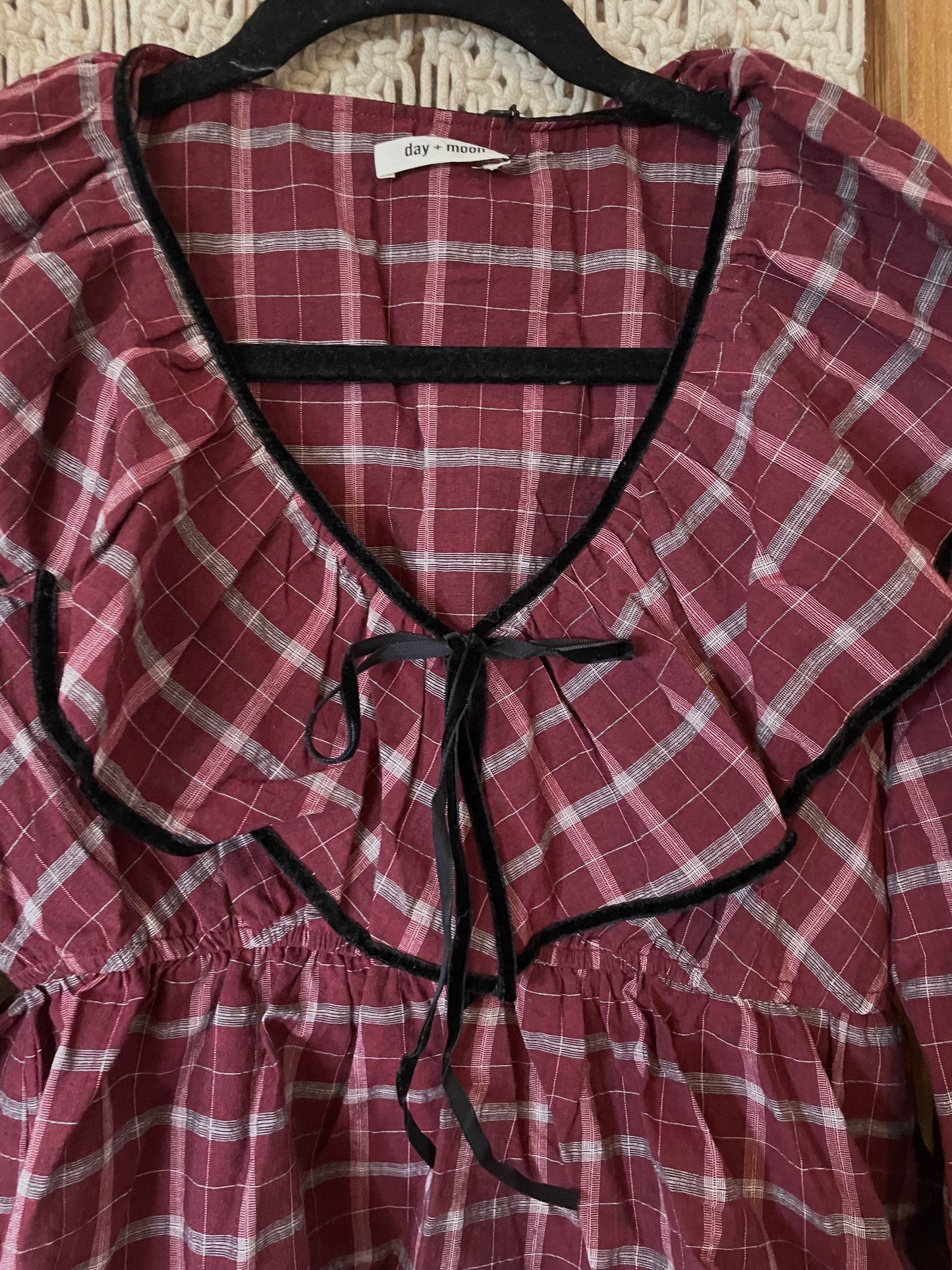 Noelle’s Long Sleeve Plaid Top