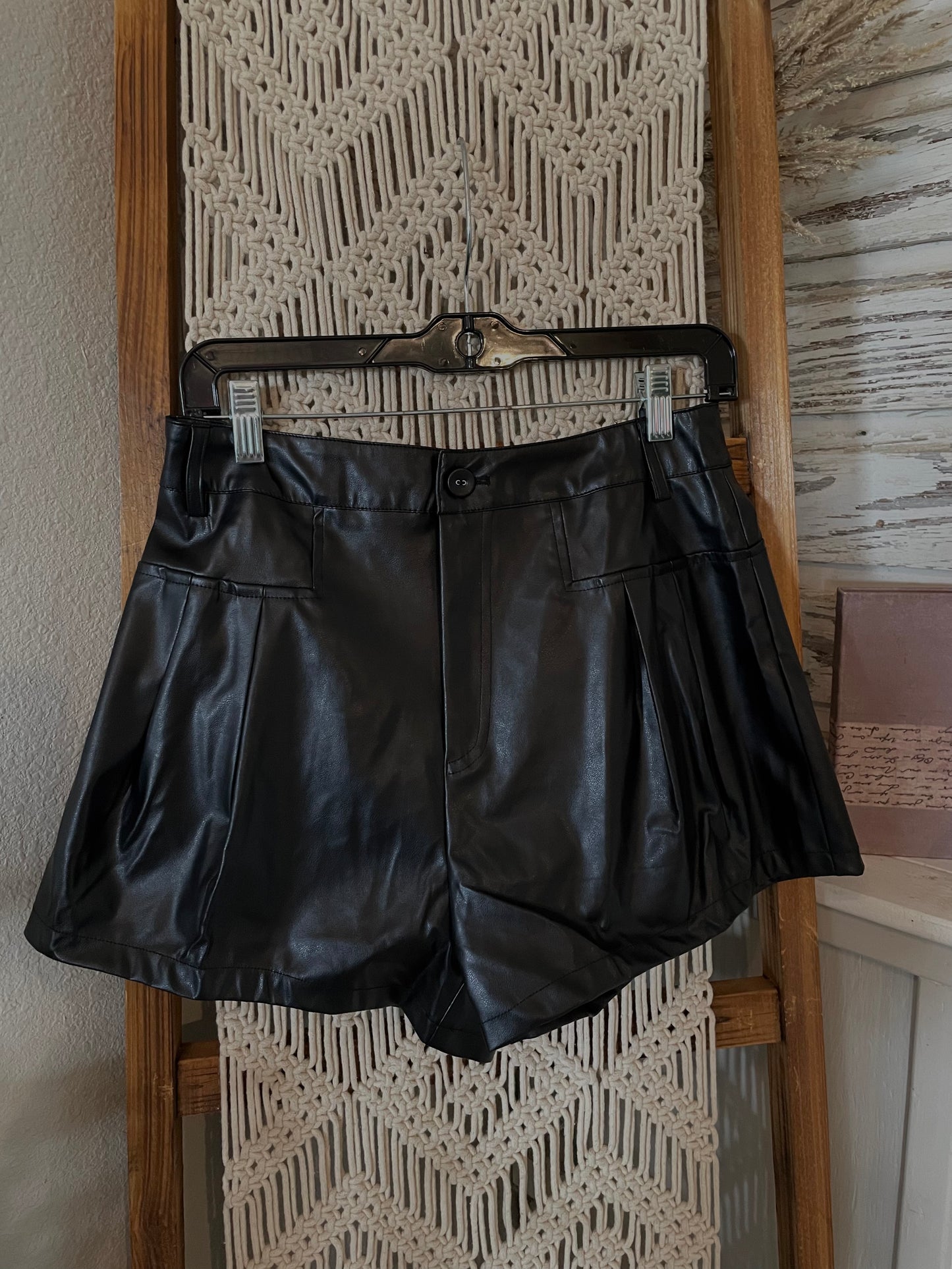 Amaryllis’s Leather Shorts