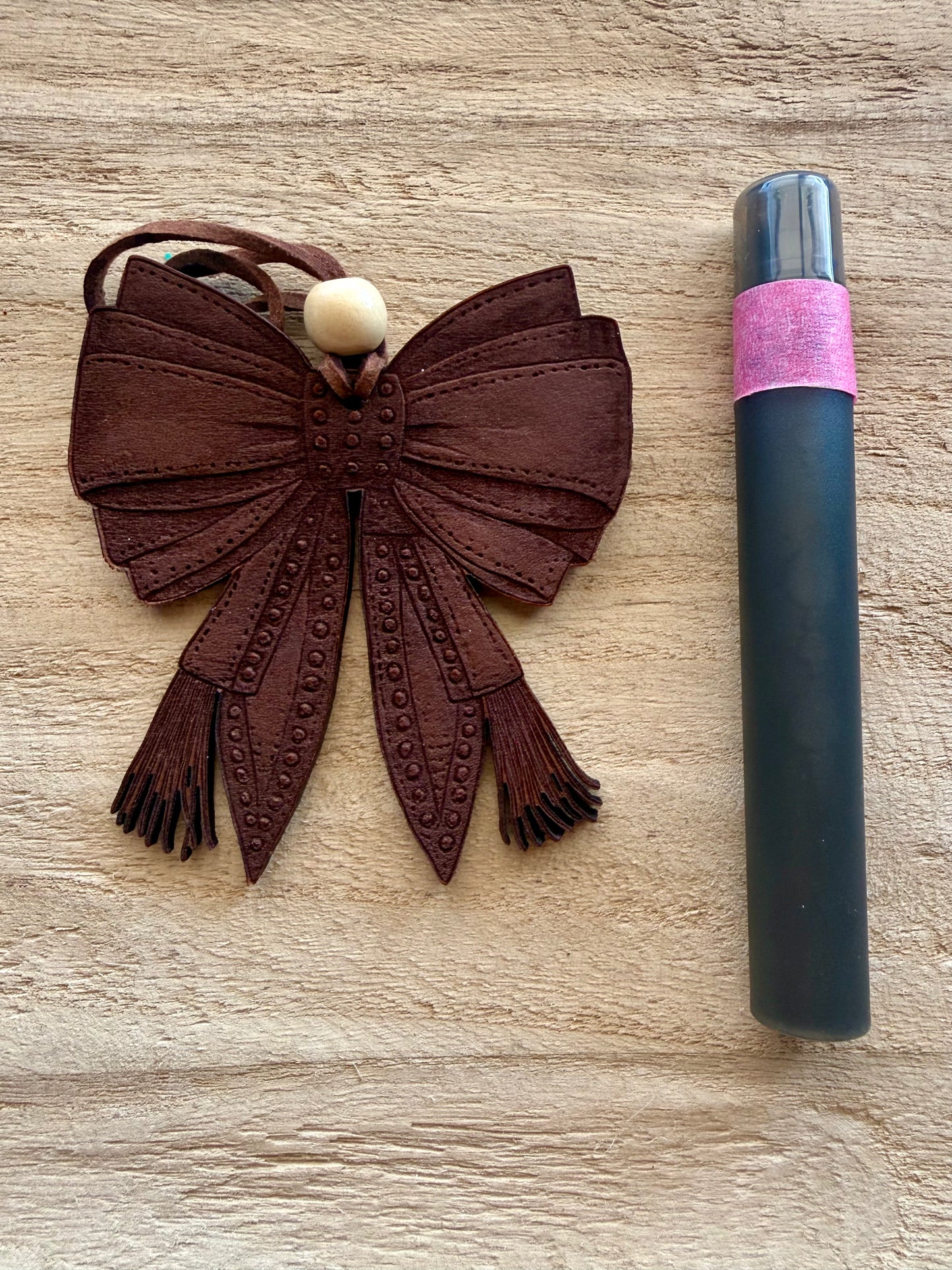 Bow Leather Freshie Set