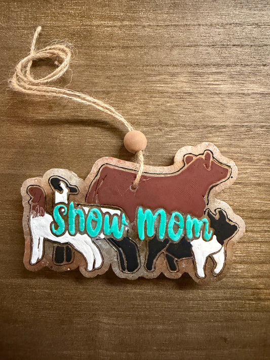 Show Mom Livestock Freshie