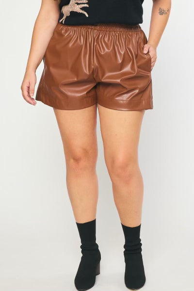 Keelie Curvy Leather Shorts