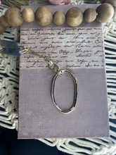 Load image into Gallery viewer, Kelly Necklace
